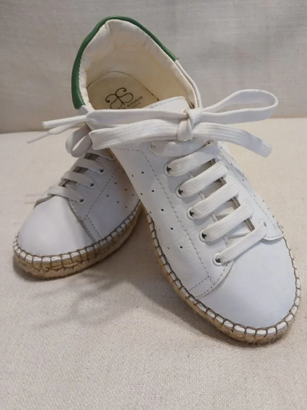 Andrew Stevens Made in Spa White Leather Espadrille Sneakers Green Heel Size 36